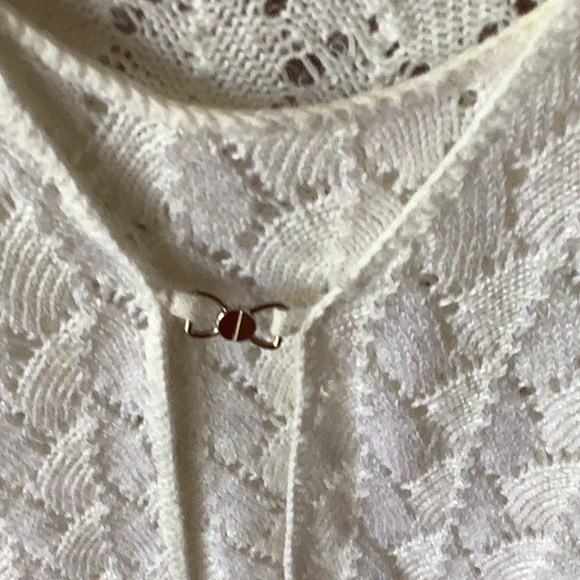 Sweater w matching under sheer crocheted look white size Med versatile light - Picture 5 of 7